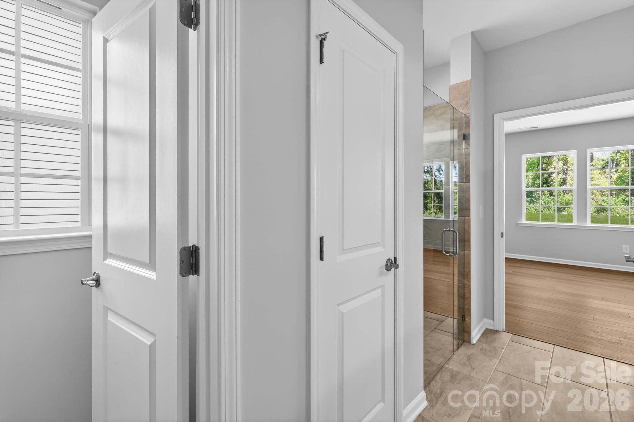 Roselyn - Residential