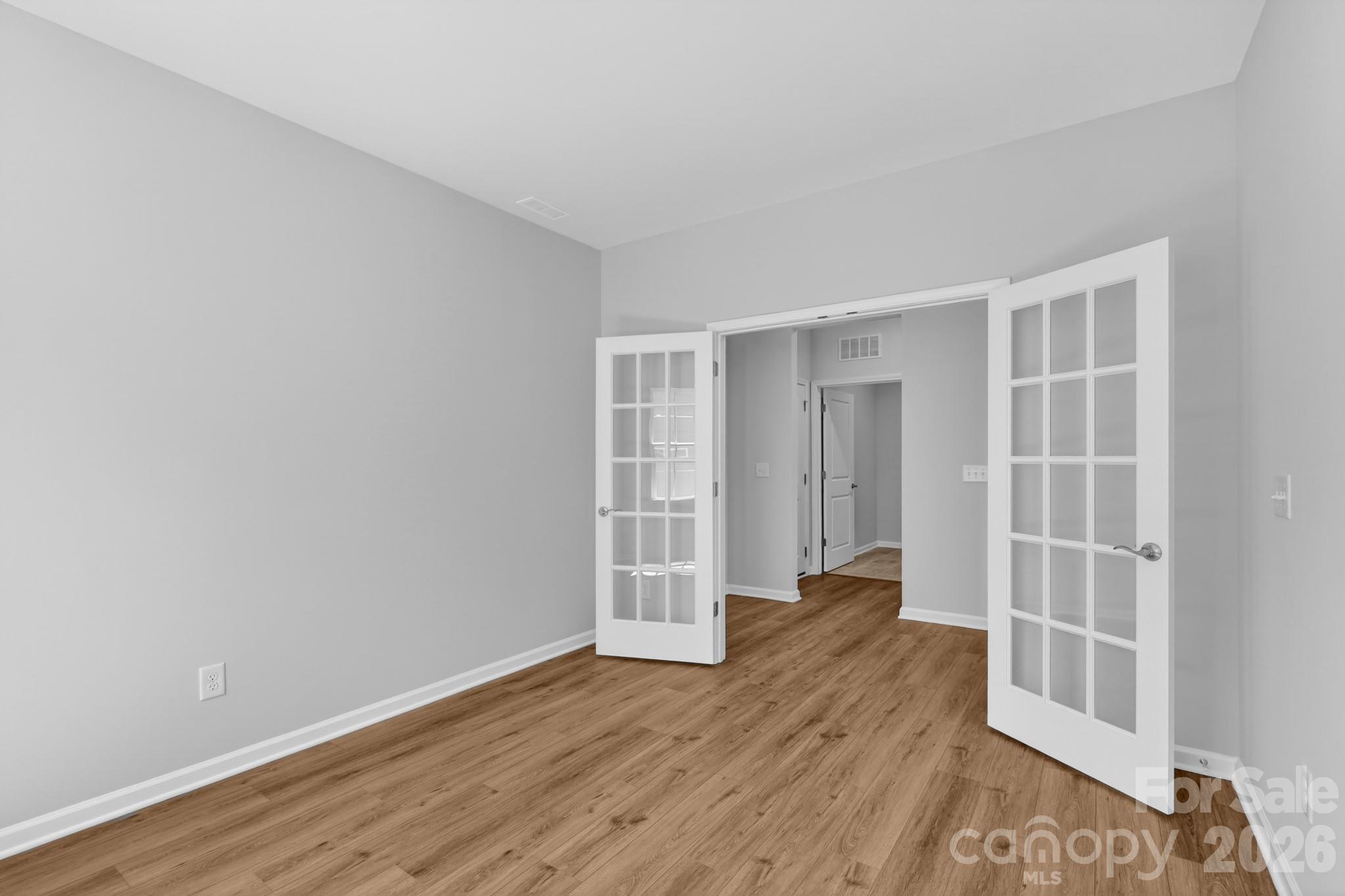 Roselyn - Residential