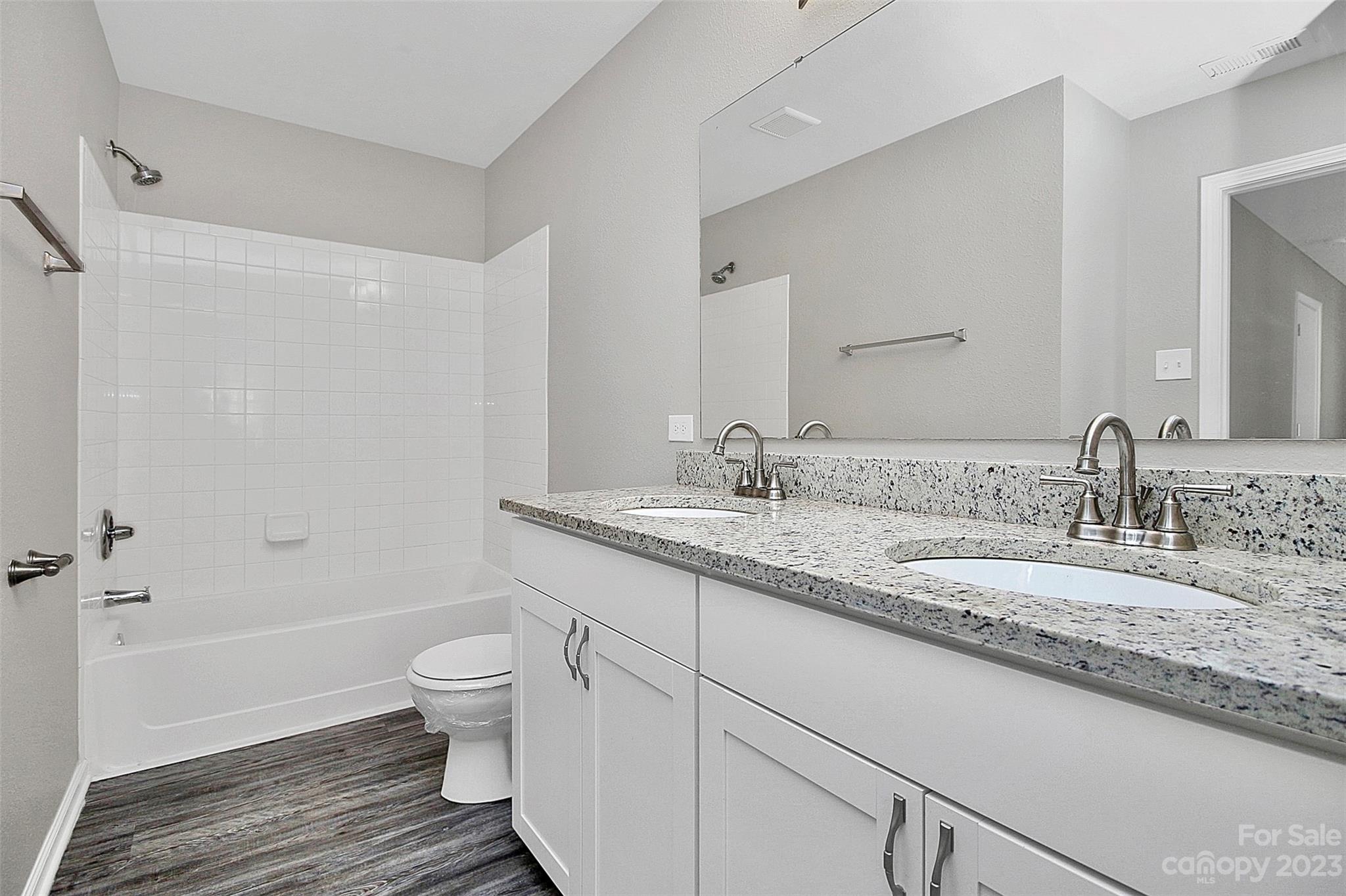 Oakbrooke - Residential