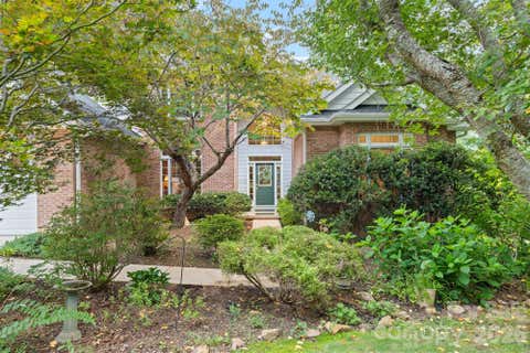 Photo of 210 Clear Vista Circle, Asheville, NC 28805 (MLS # 4411634)
