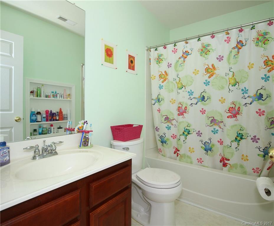 Mallard Pointe - Residential