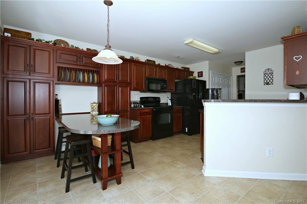 Mallard Pointe - Residential