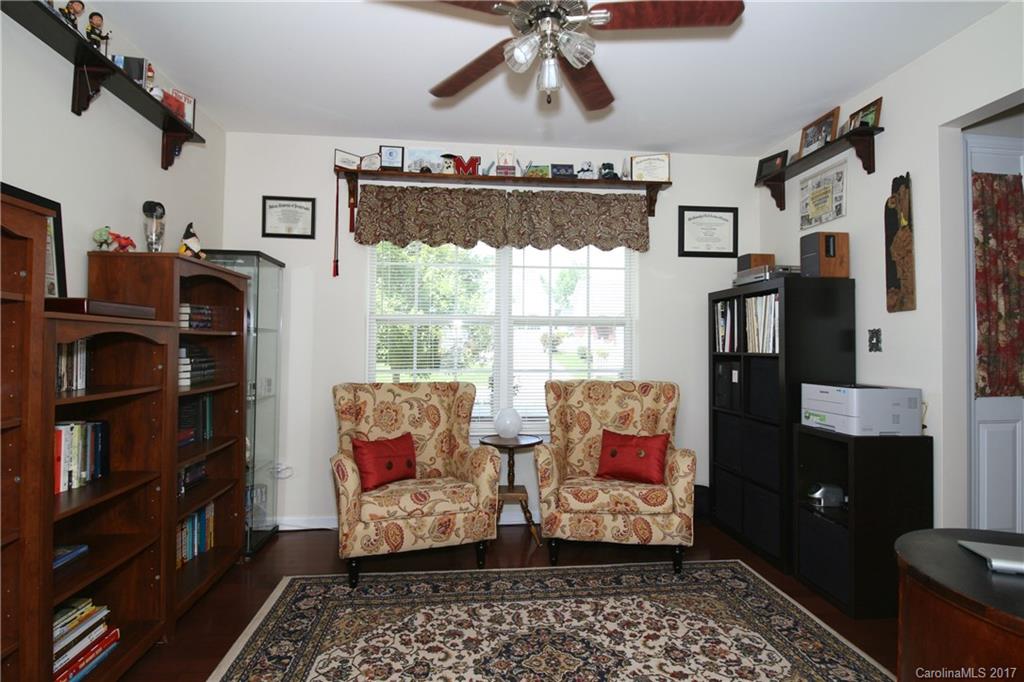 Mallard Pointe - Residential