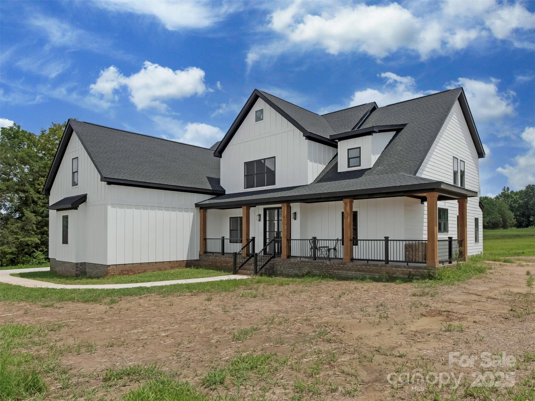 5105 Tom Starnes Road