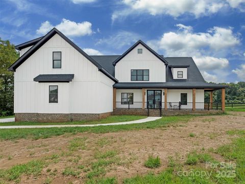 5105 Tom Starnes Road Waxhaw NC 28173
