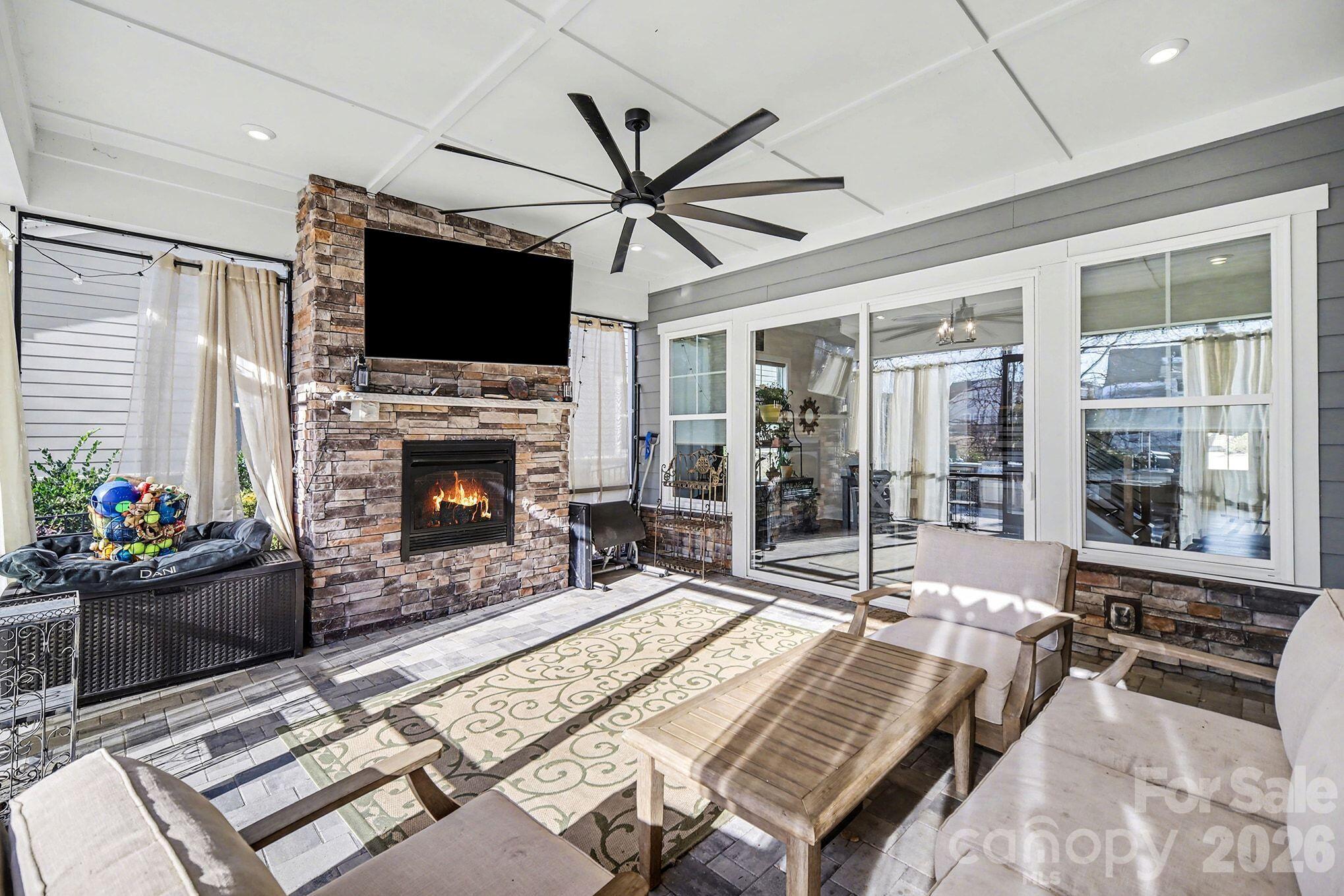 McLean - South Shore - Residential