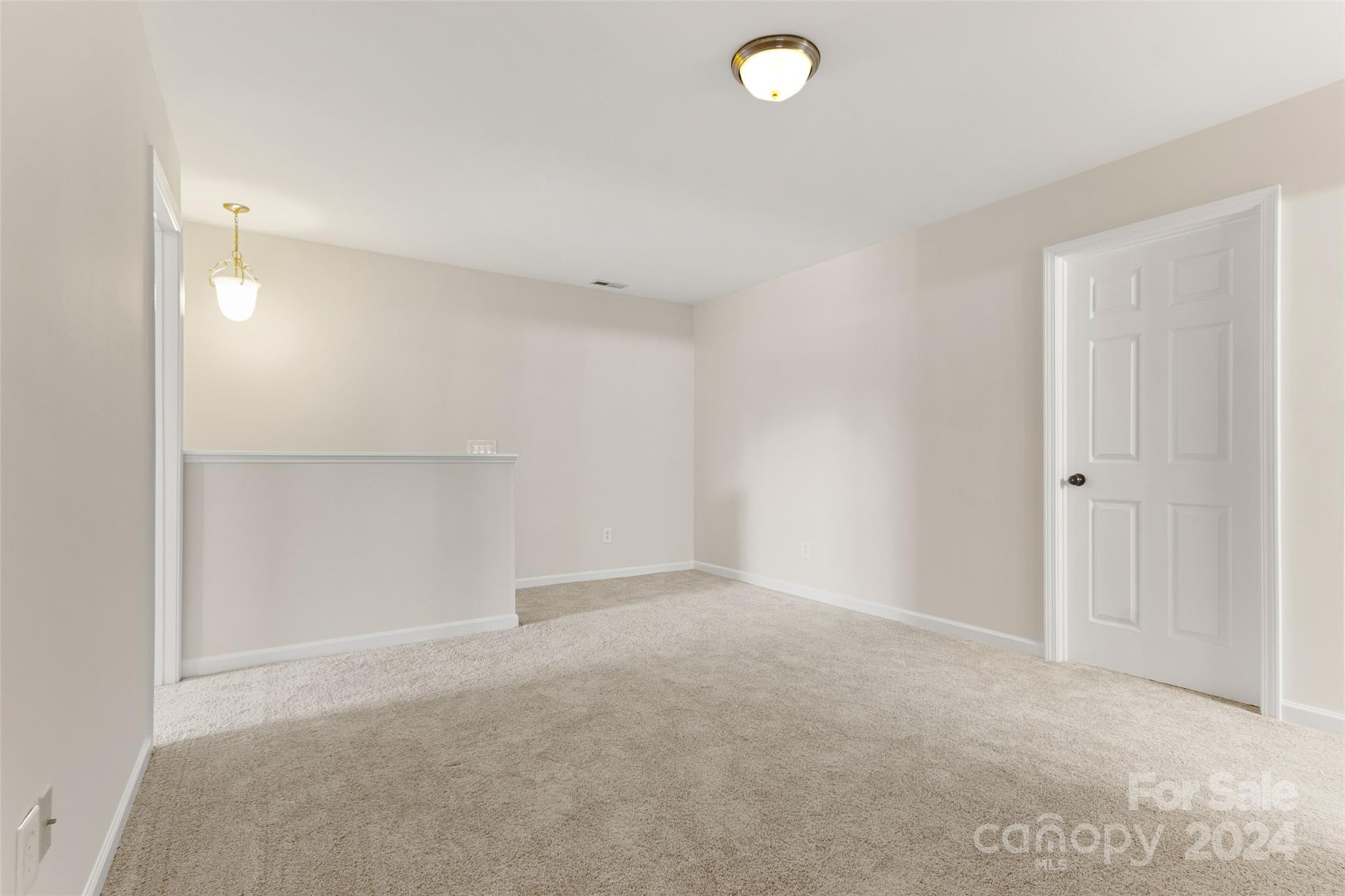 Sandy Pointe - Residential