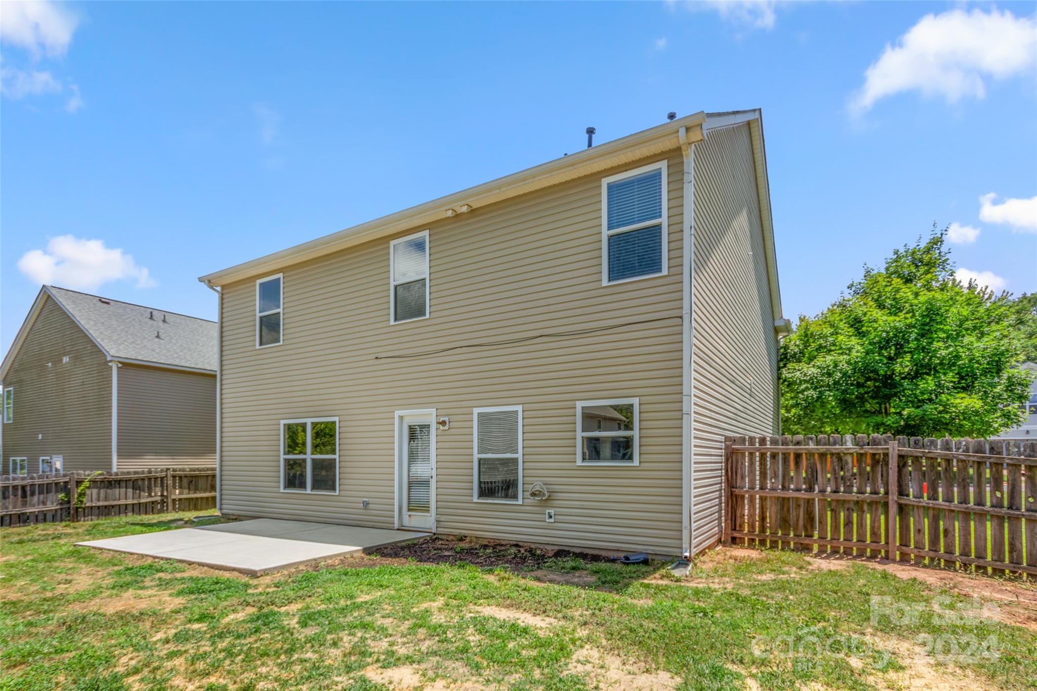 Sandy Pointe - Residential