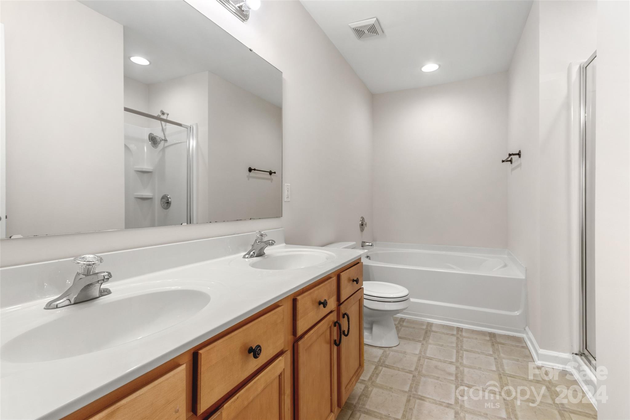 Sandy Pointe - Residential