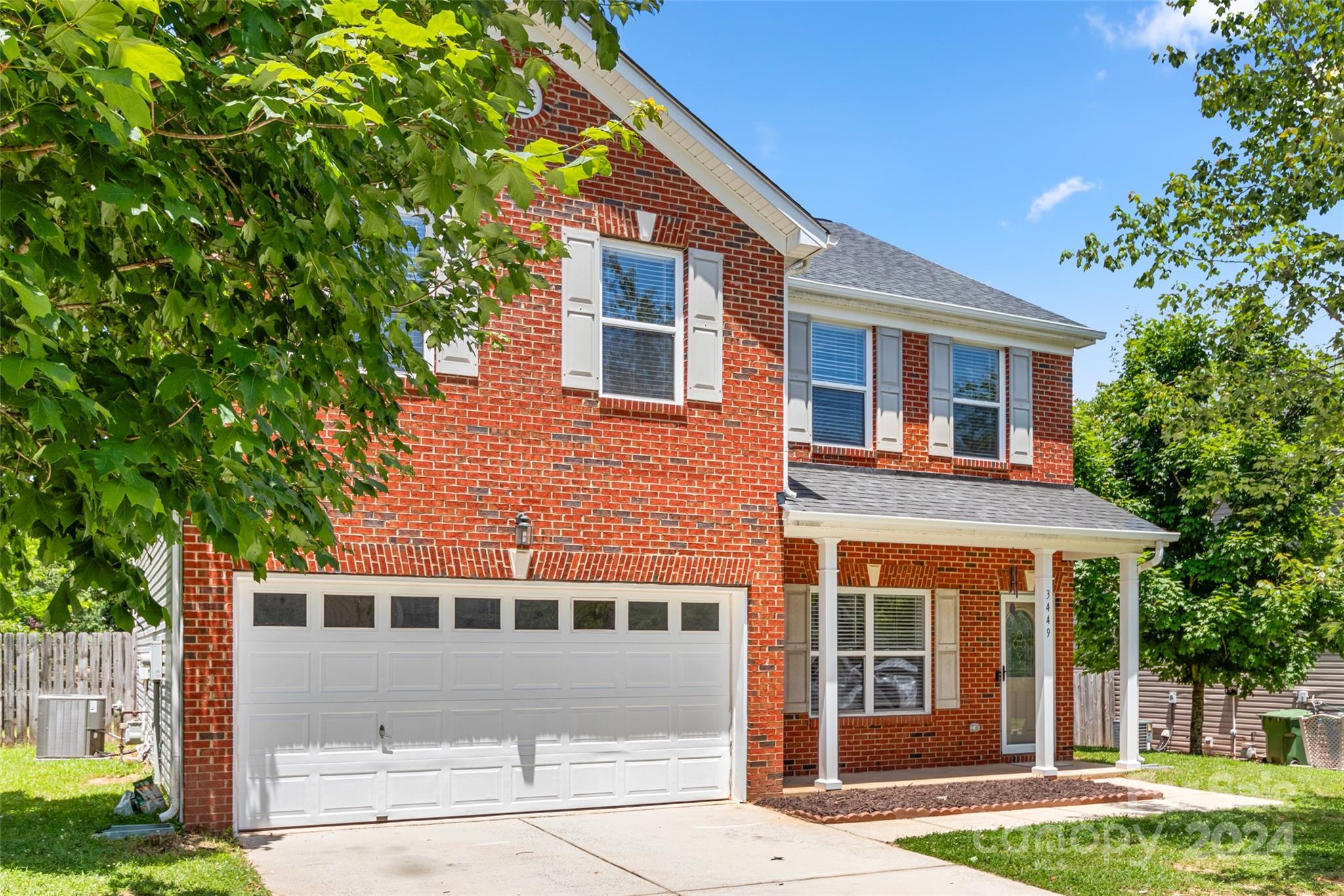 Sandy Pointe - Residential