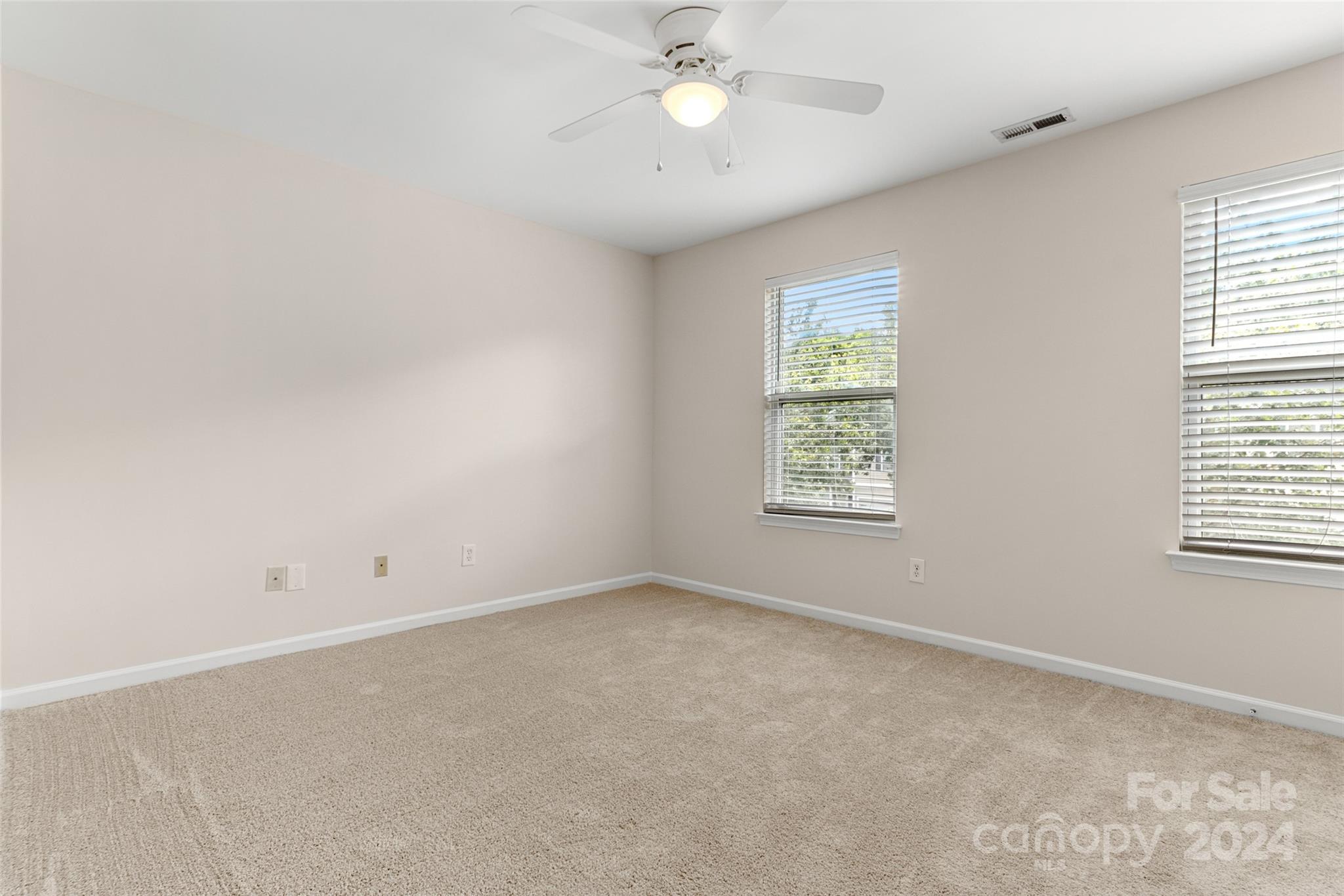 Sandy Pointe - Residential