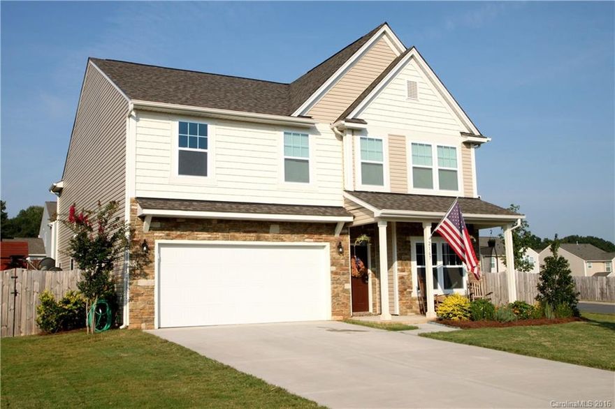 Beautiful, move-in ready, upgraded home on corner lot of quiet, desirable neighborhood. Large fenced-in backyard. Hardwood throughout the main floor.  Kitchen w/ stainless and granite, tiled backsplash, large pantry and butler's nook.  Large office off foyer.  Spacious playroom/family room upstairs.  HUGE BRs with lots of closet space.  Master w/ crown molding, dual vanity, garden tub, large shower, private water closet, and sprawling walk-in closet.  Ceiling fans in all rms.