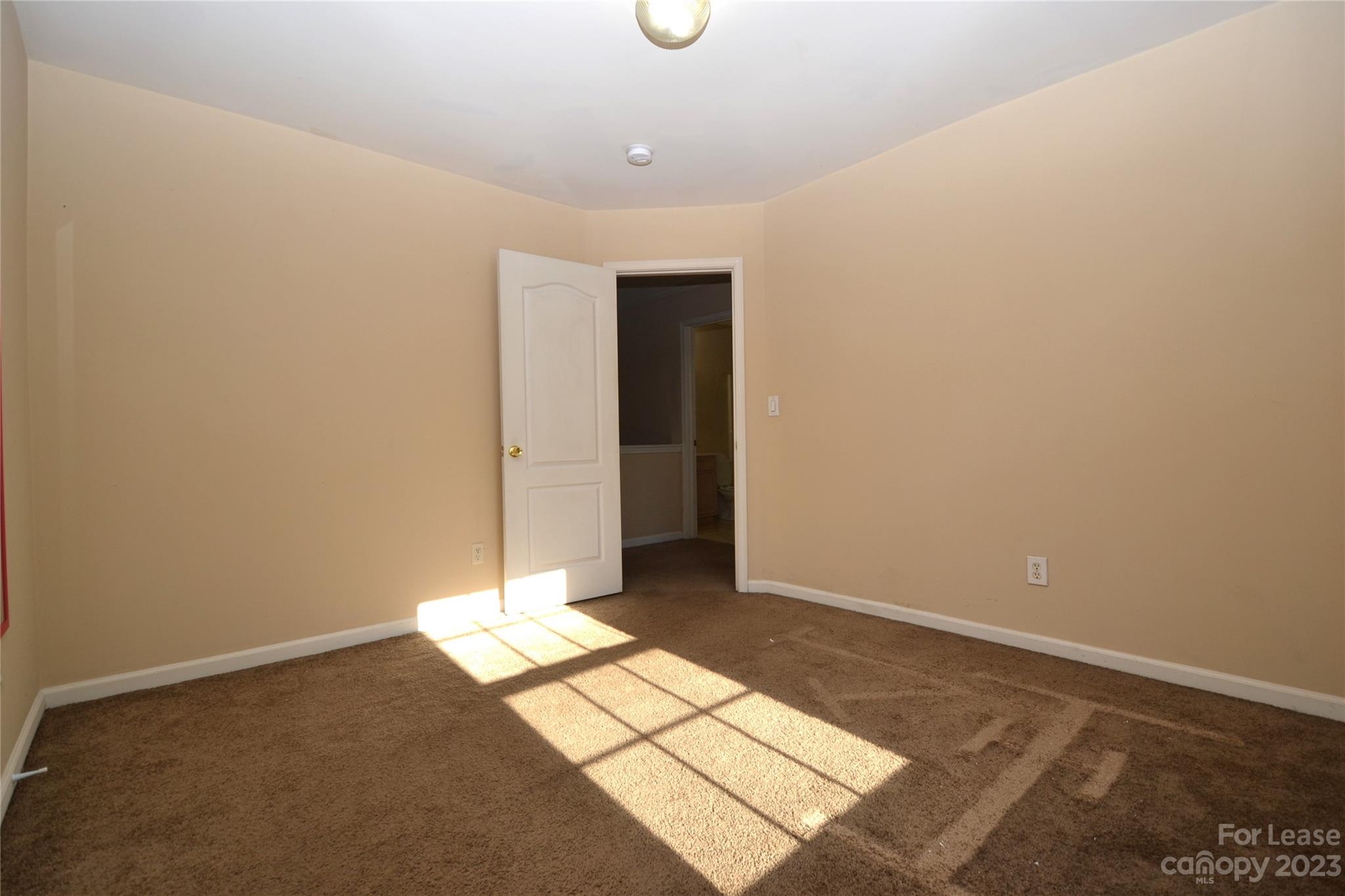 Mallard Creek Crossing - Residential Lease