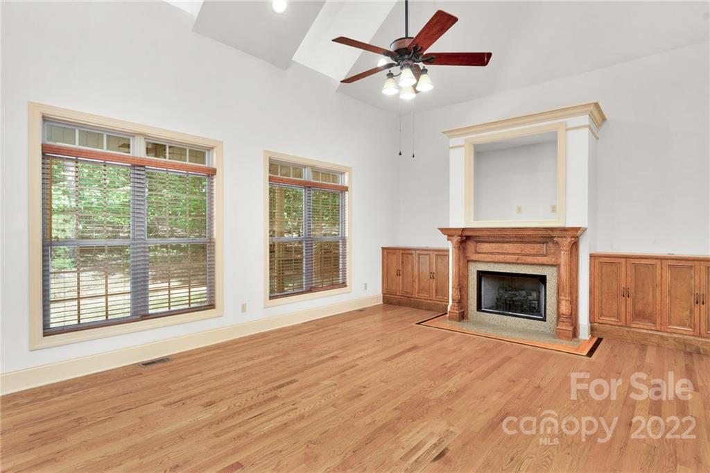 West Pointe - Residential