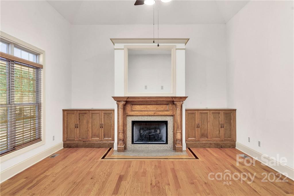 West Pointe - Residential