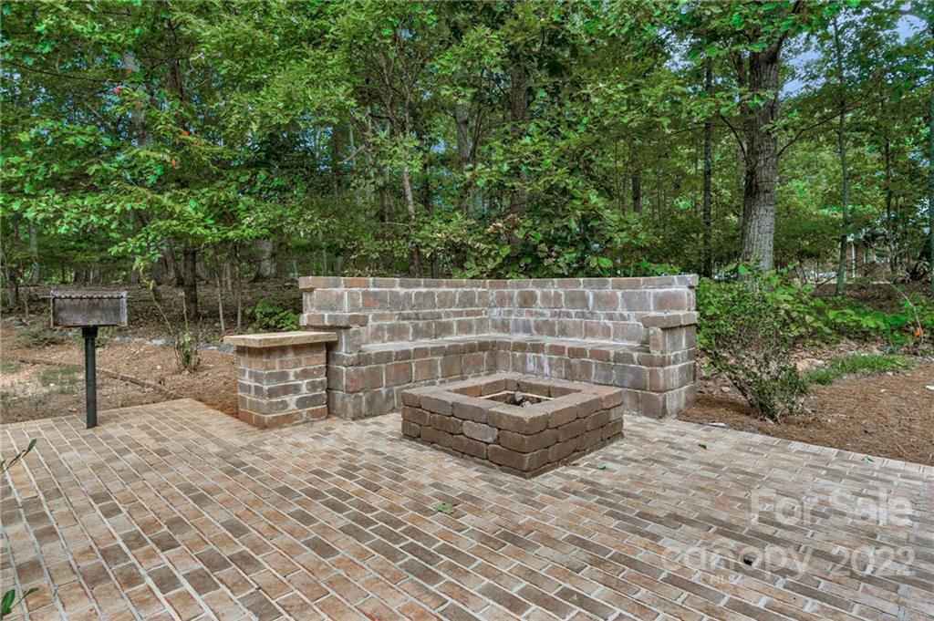 West Pointe - Residential