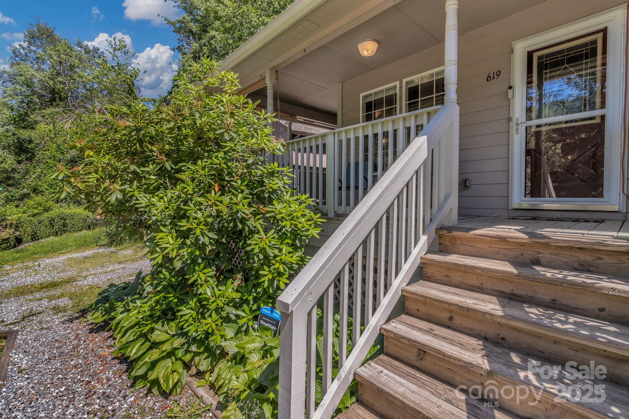 619 Beaverdam Road