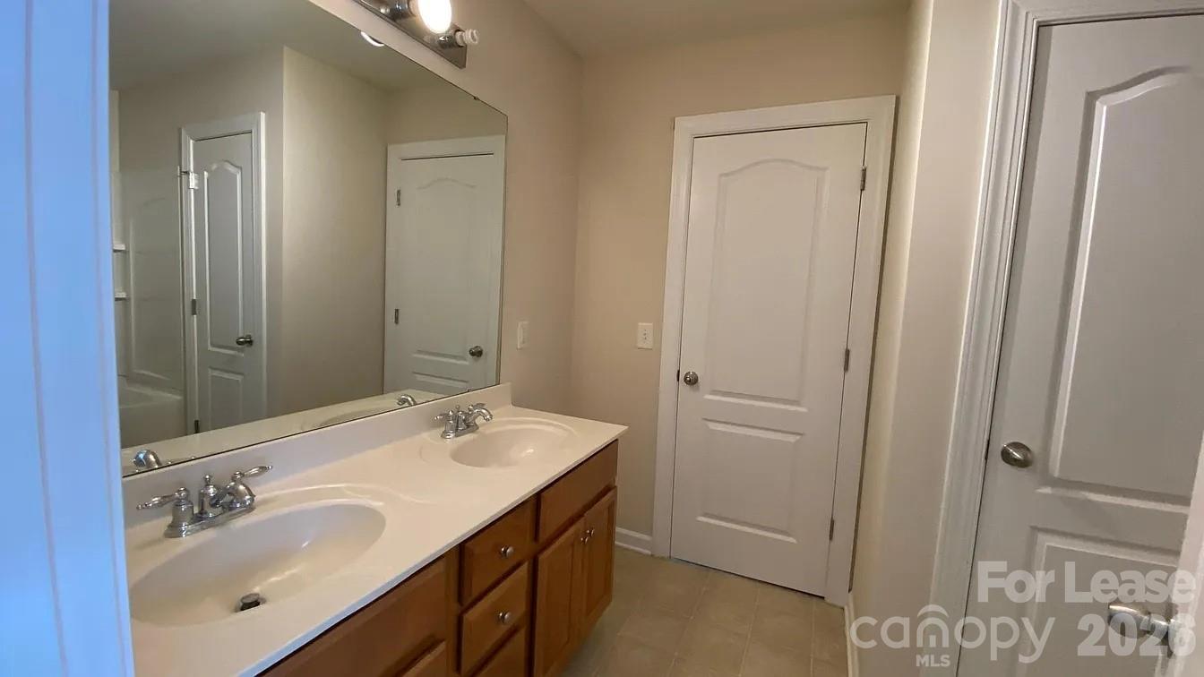 Stone Creek Ranch - Residential Lease