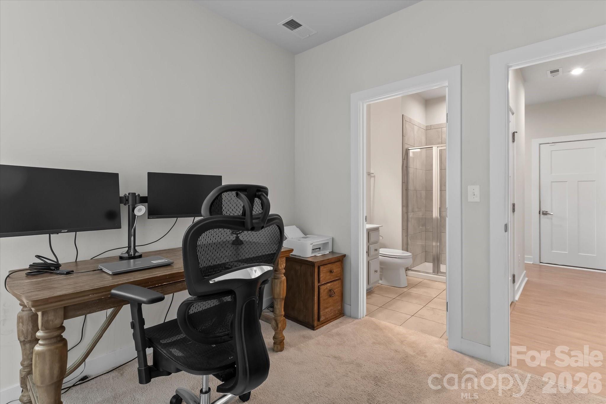 Holcomb Woods - Residential