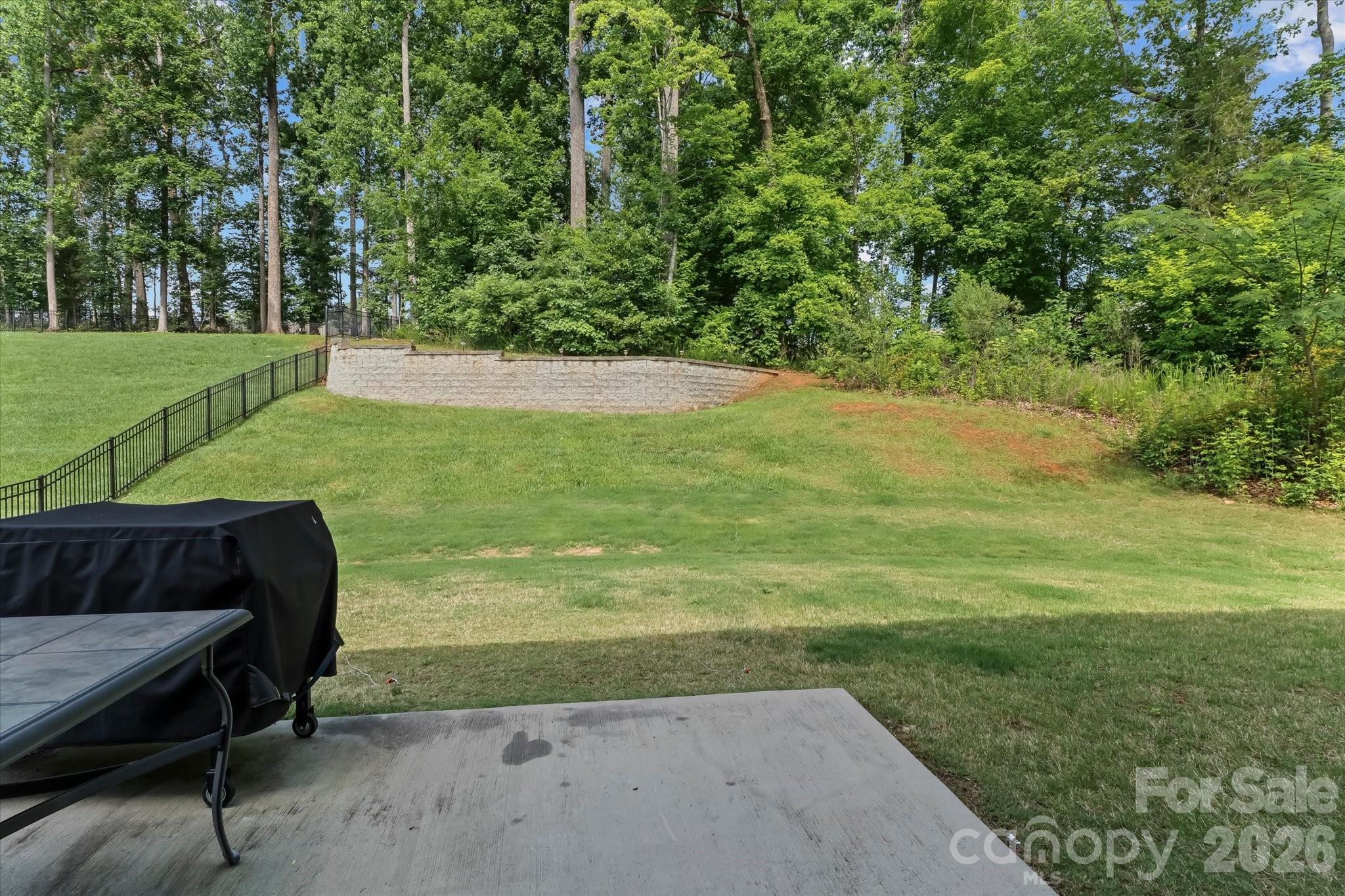 Holcomb Woods - Residential