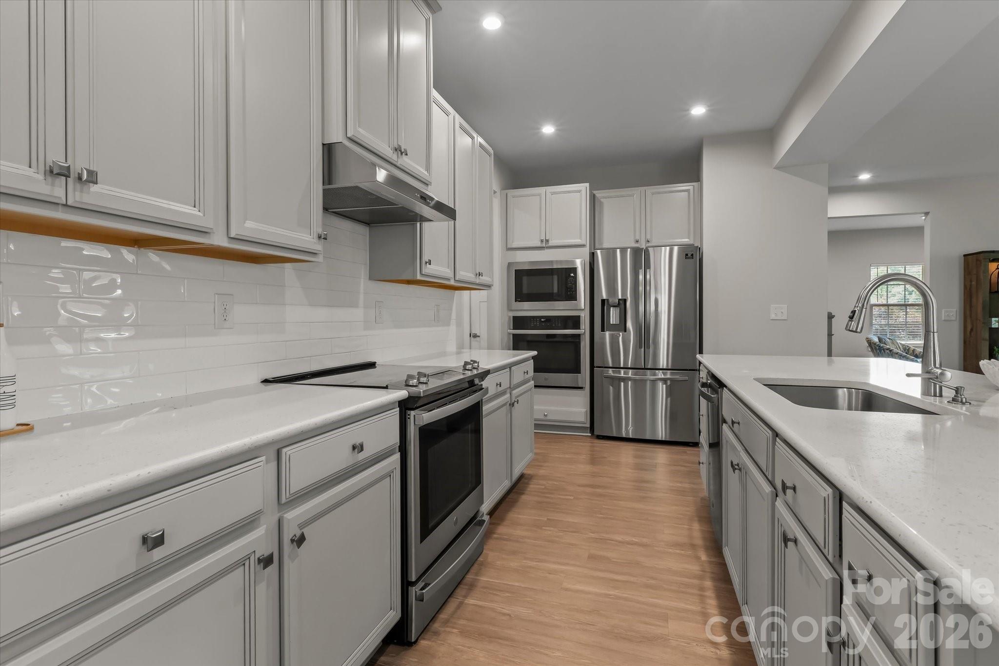 Holcomb Woods - Residential