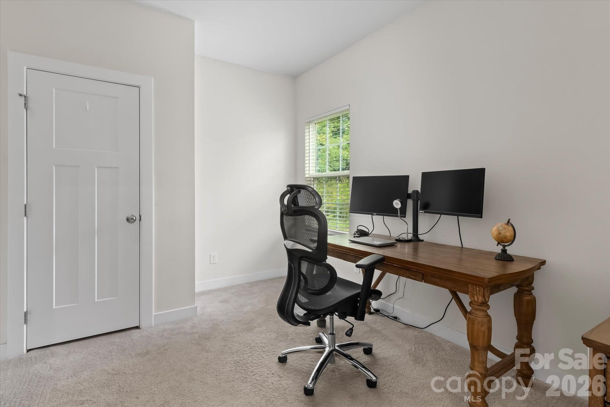 Holcomb Woods - Residential