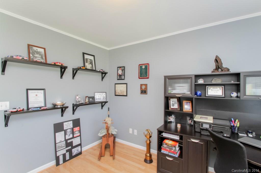 Steele Meadows - Residential