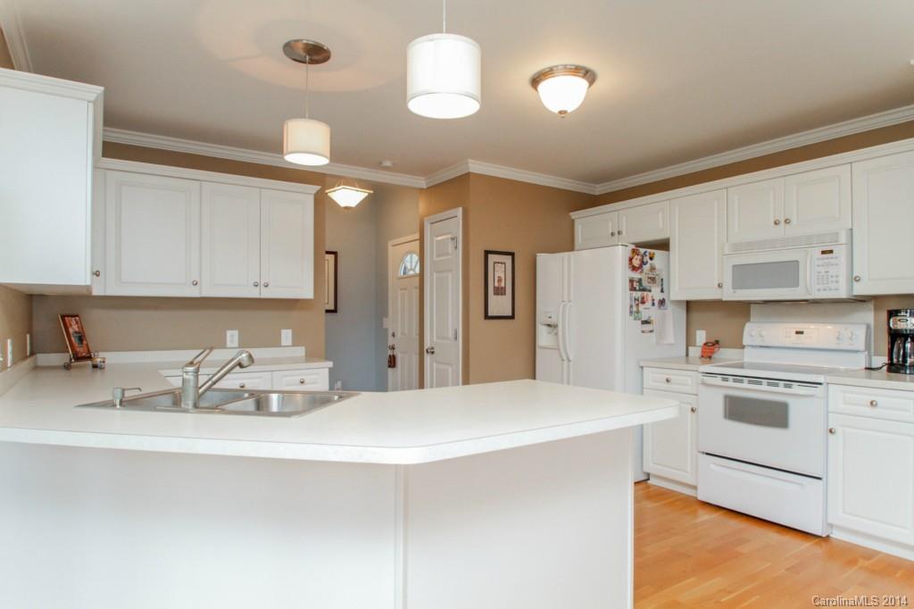 Steele Meadows - Residential