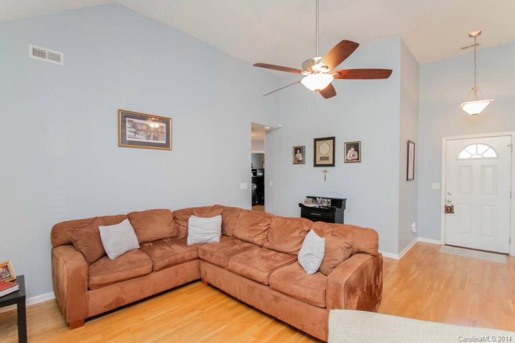 Steele Meadows - Residential