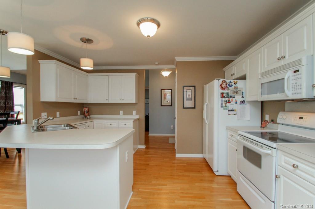 Steele Meadows - Residential