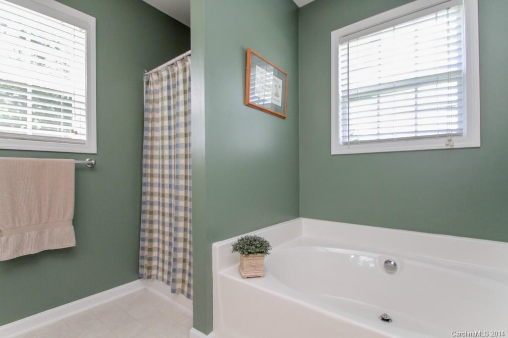 Steele Meadows - Residential