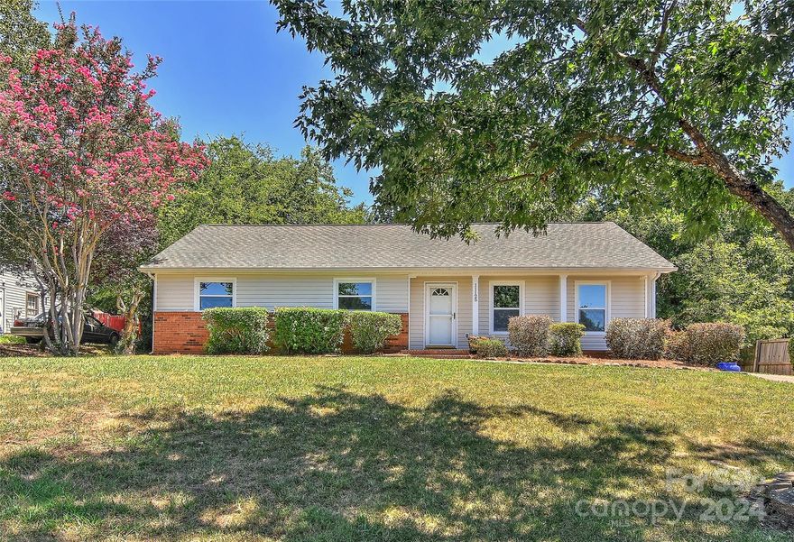 Welcome to this beautifully updated 3-bedroom, 2-full bath ranch home just minutes from Ballantyne and 485. Step inside to discover new LVP flooring throughout, complemented by abundant cabinet space and brand-new appliances, including a refrigerator. The kitchen boasts stunning quartz countertops with a stylish backsplash. Outside, enjoy the benefits of new vinyl siding and gutters, ensuring both durability and aesthetic appeal.
This home promises years of enjoyment with its modern updates and convenient location. Additionally, starting fall 2024, residents will benefit from the proximity to the new Ballantyne Ridge High School, enhancing the appeal of this already desirable neighborhood. Don't miss out on the opportunity to make this your new home sweet home. Schedule a showing today and experience all that this property has to offer!