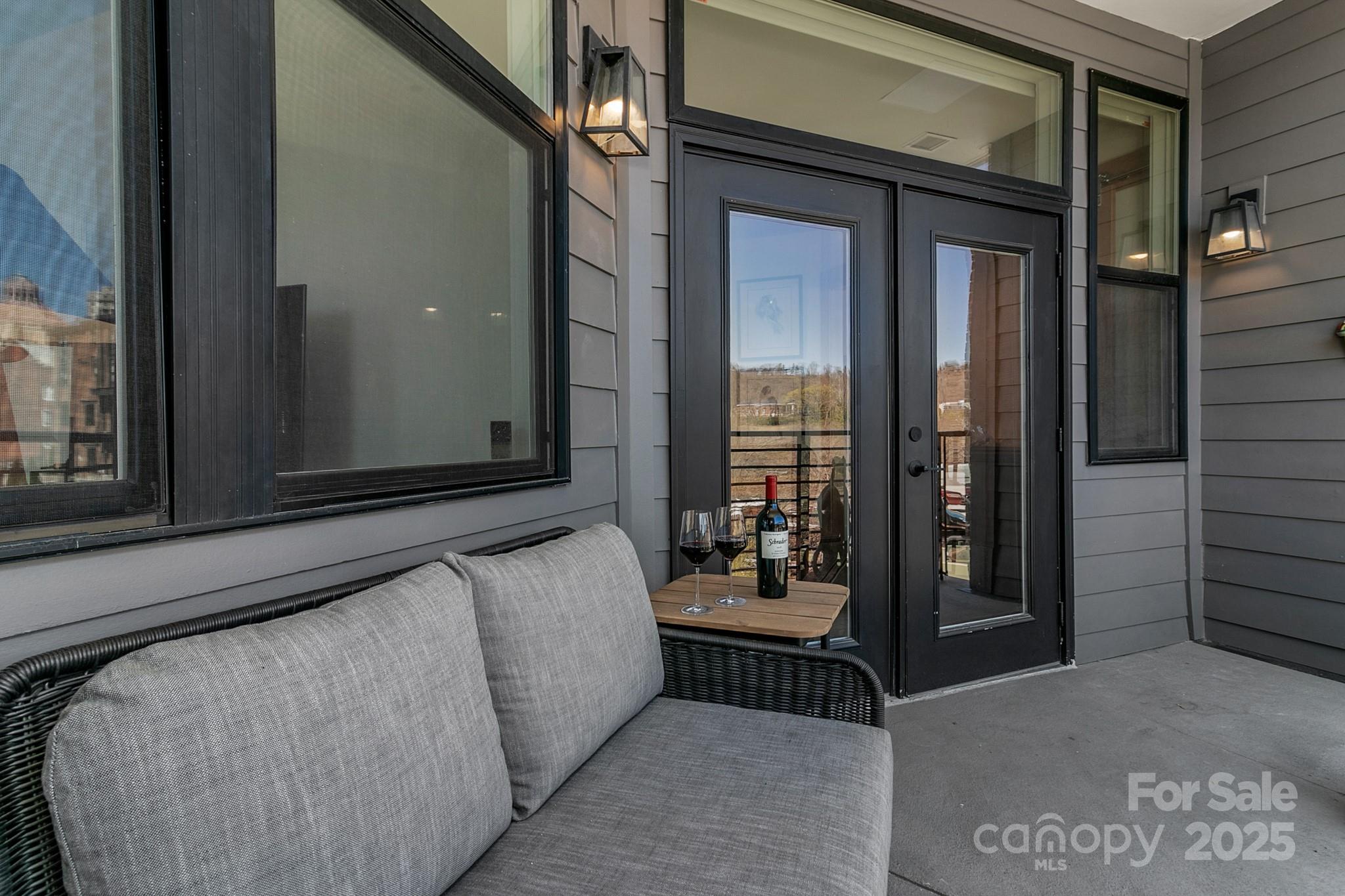 55 South Market - Residential