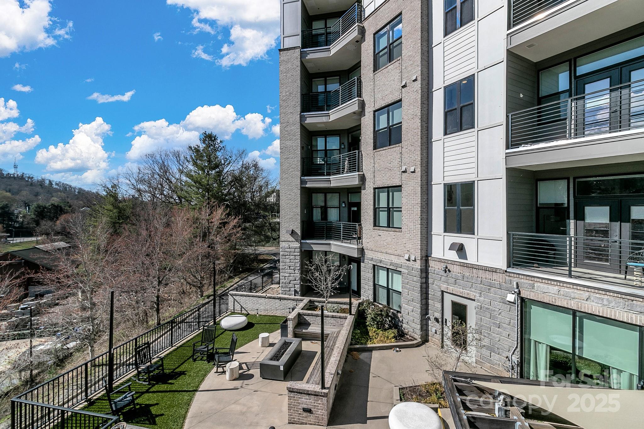 55 South Market - Residential