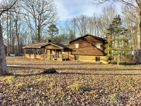 Photo of 3968 Dover Street, Claremont, NC 28610 (MLS # 4354827)