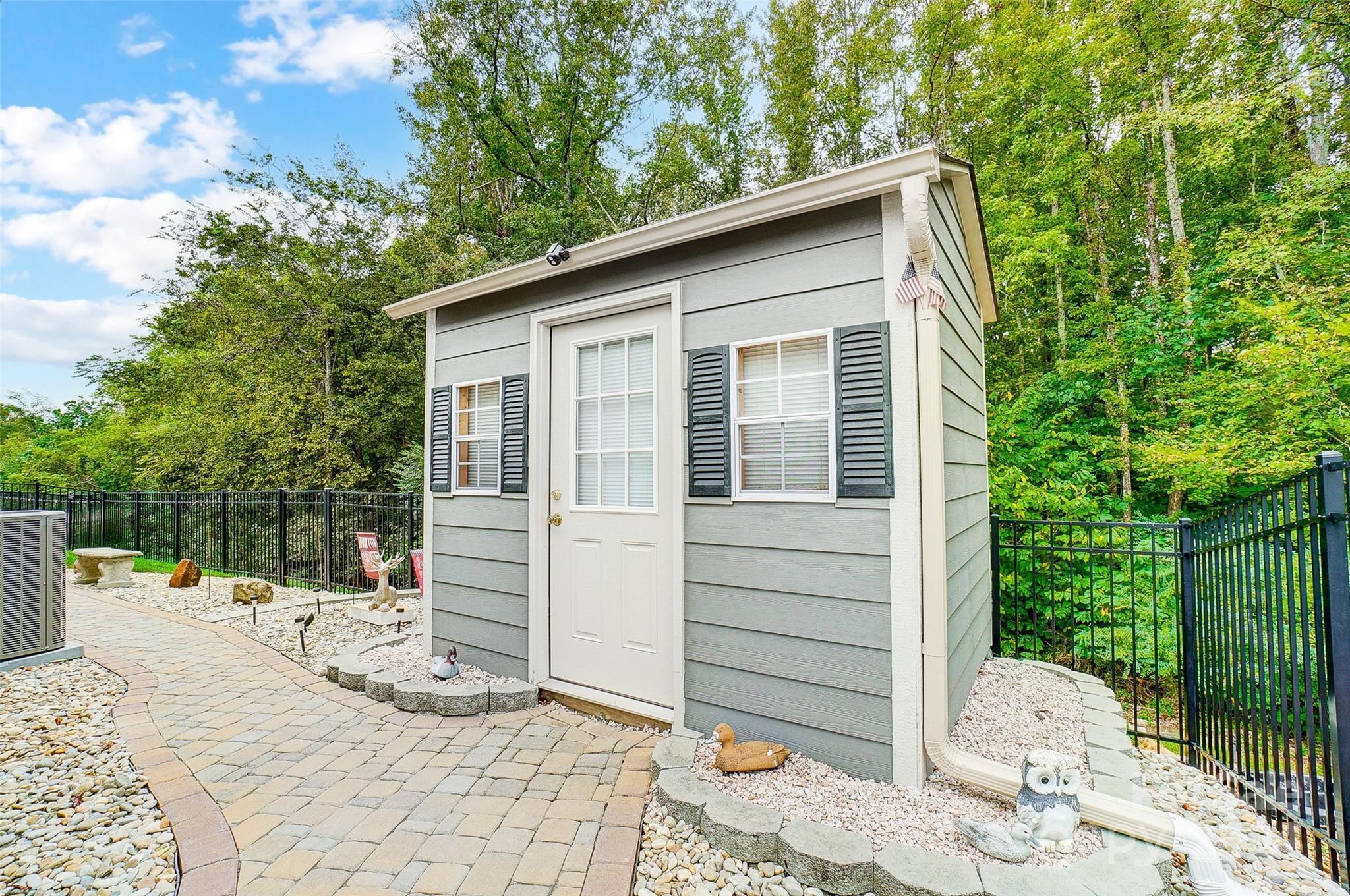 Kellswater Bridge - Residential