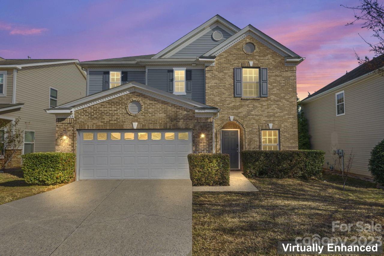 Hamilton Lakes - Residential