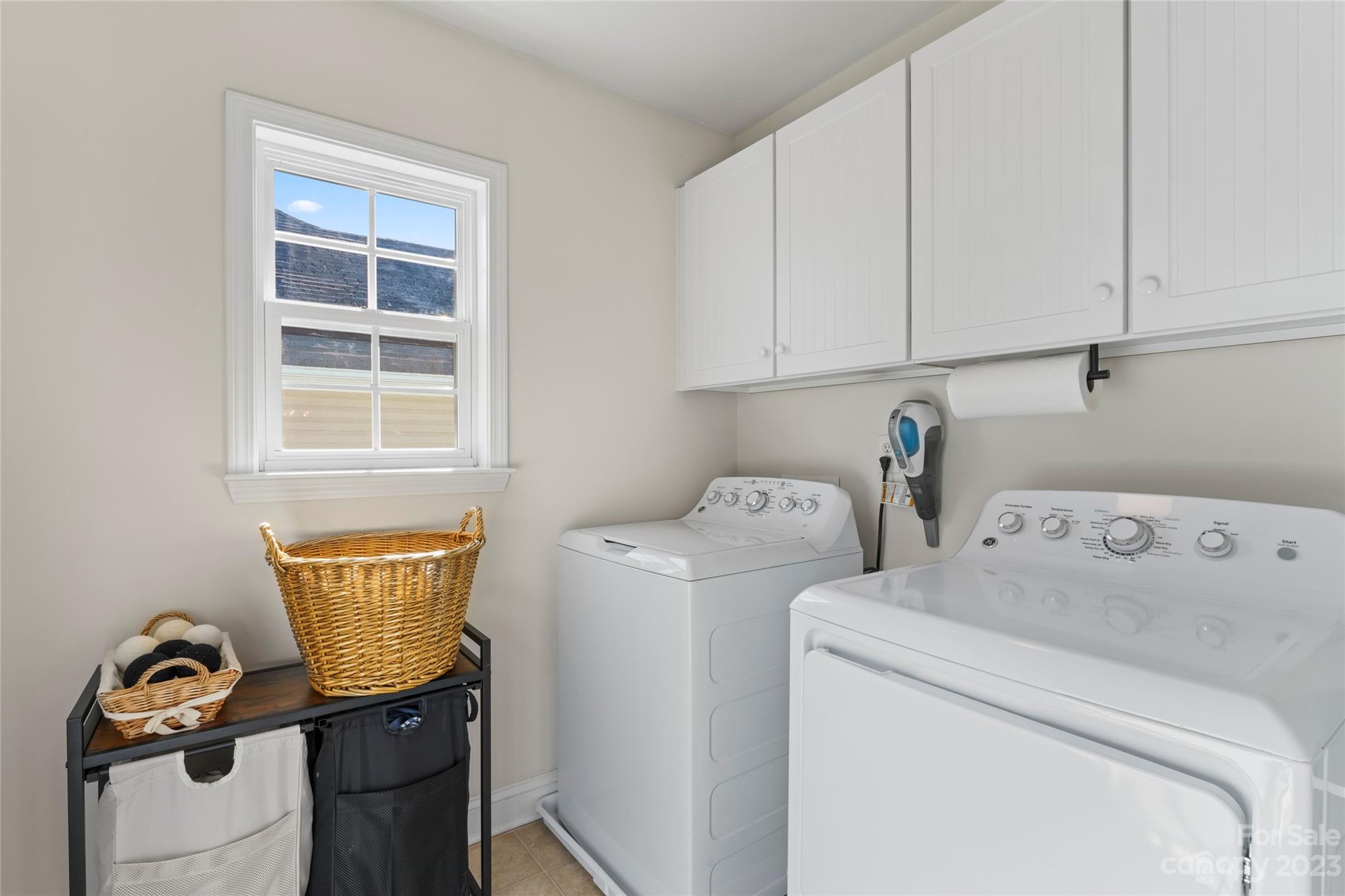 Hamilton Lakes - Residential