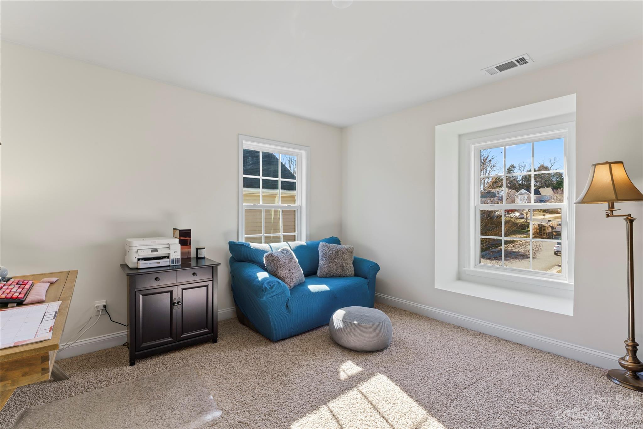 Hamilton Lakes - Residential