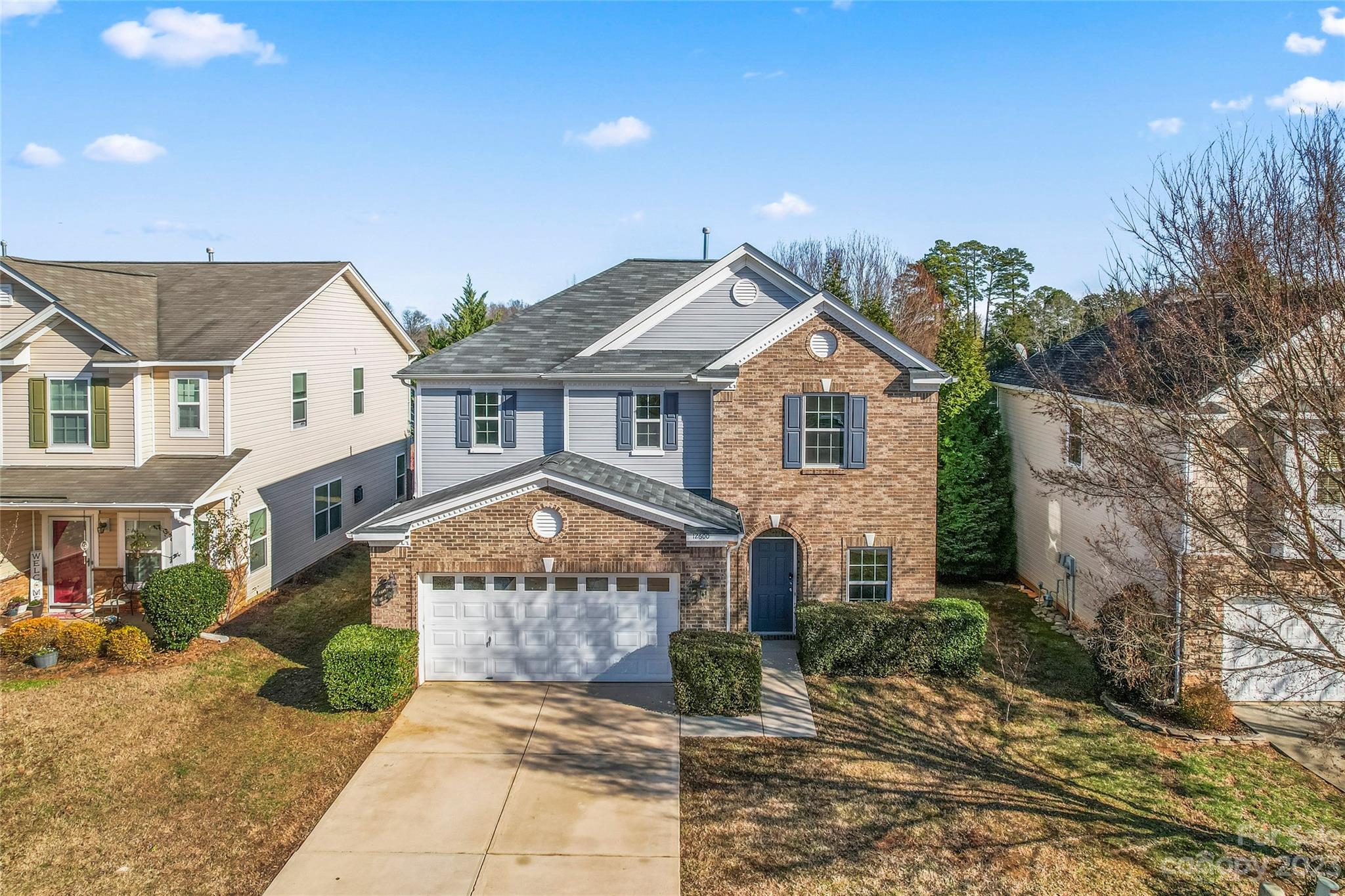 Hamilton Lakes - Residential