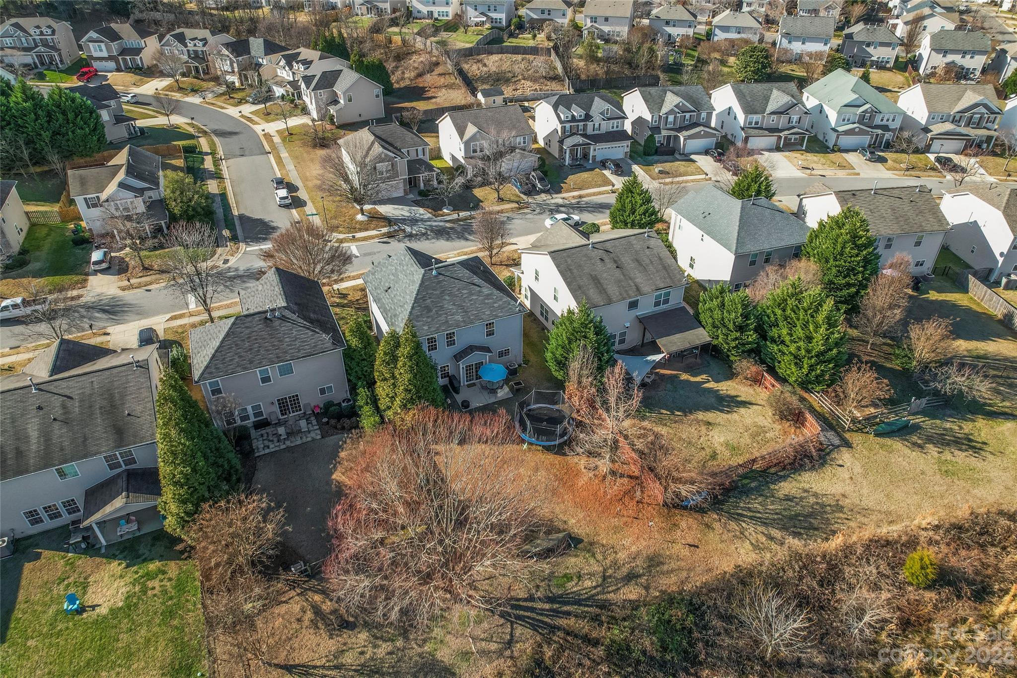 Hamilton Lakes - Residential