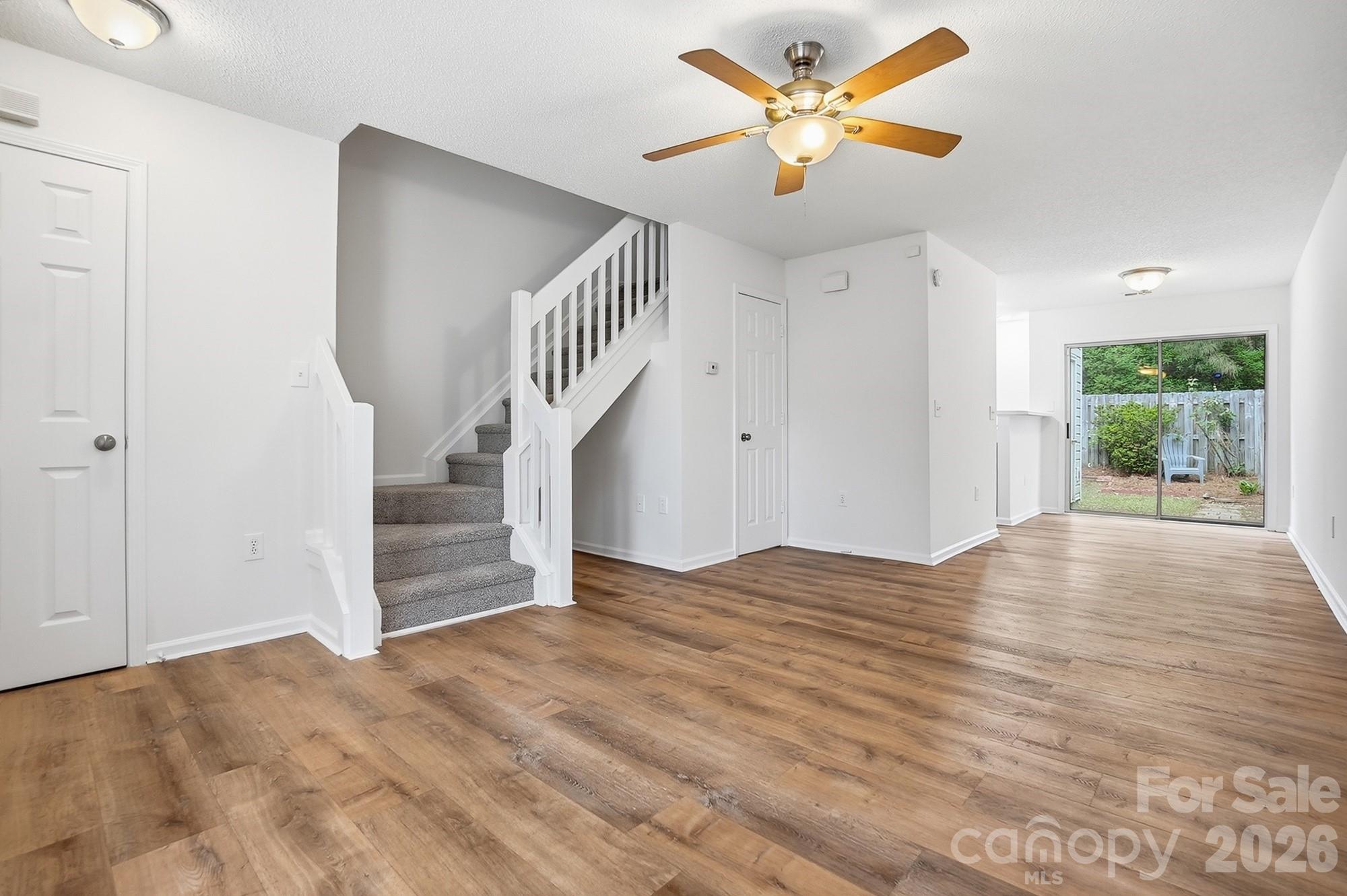 Maplecrest - Residential