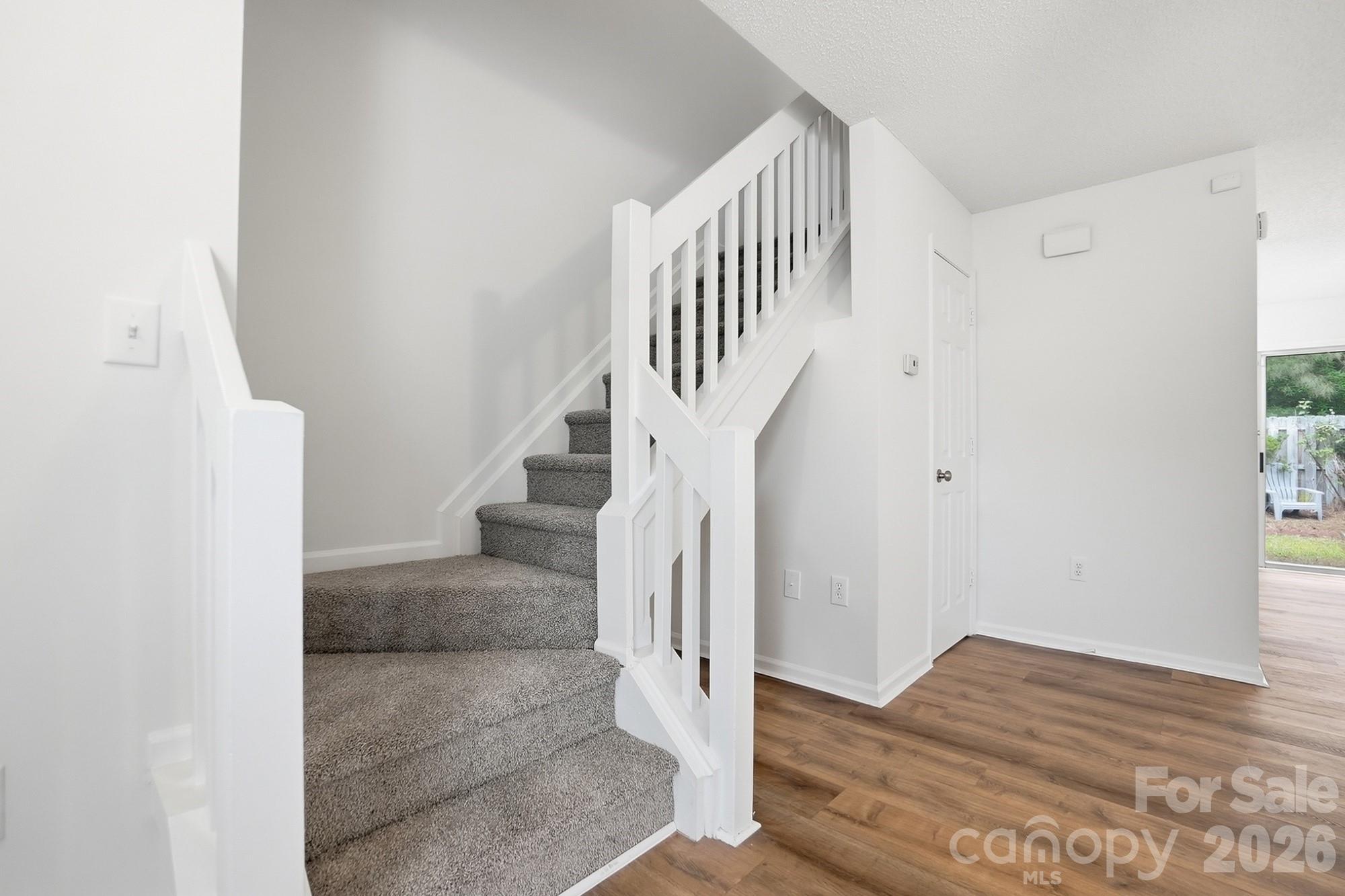 Maplecrest - Residential