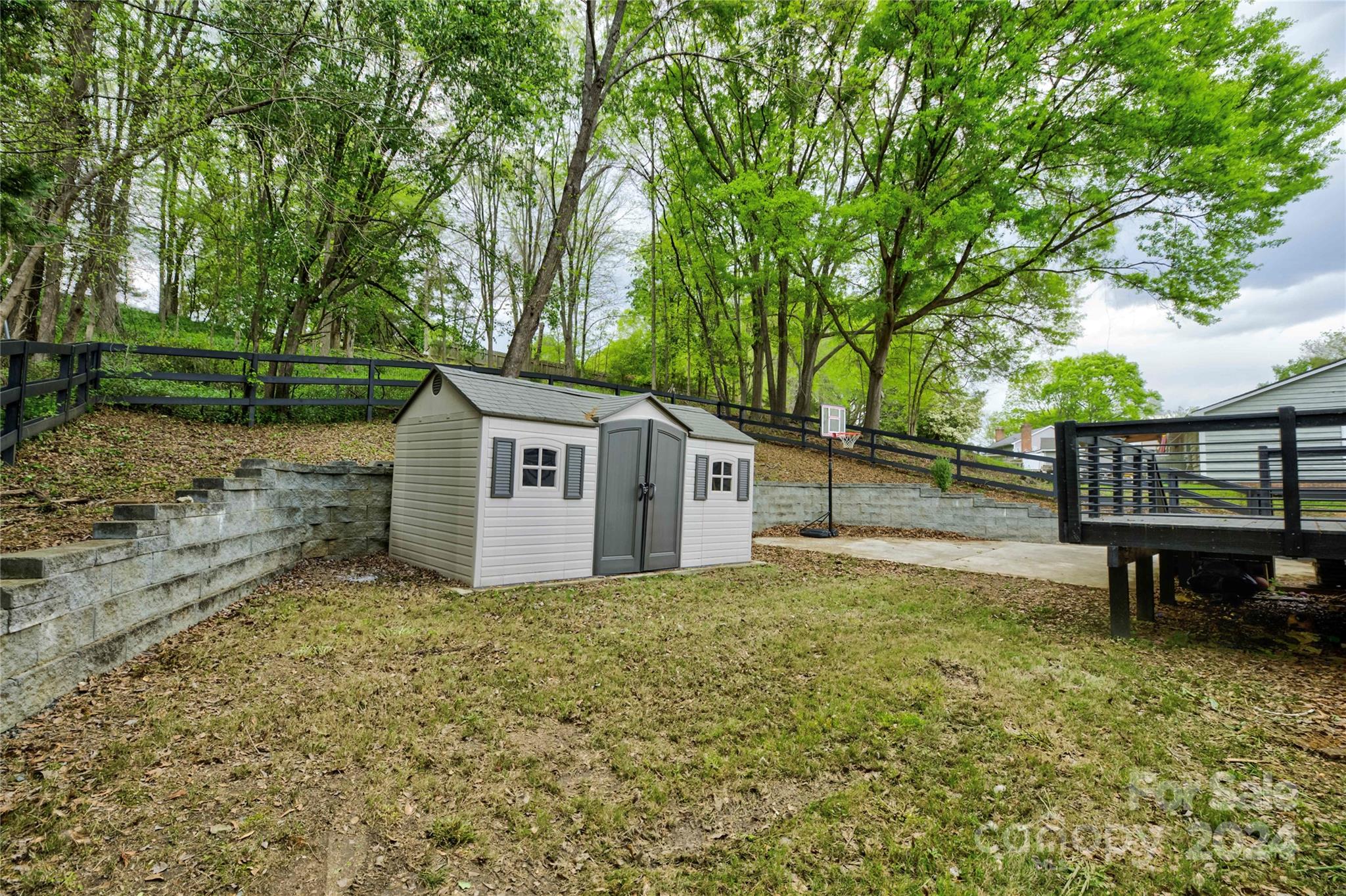 Shadow Lake - Residential