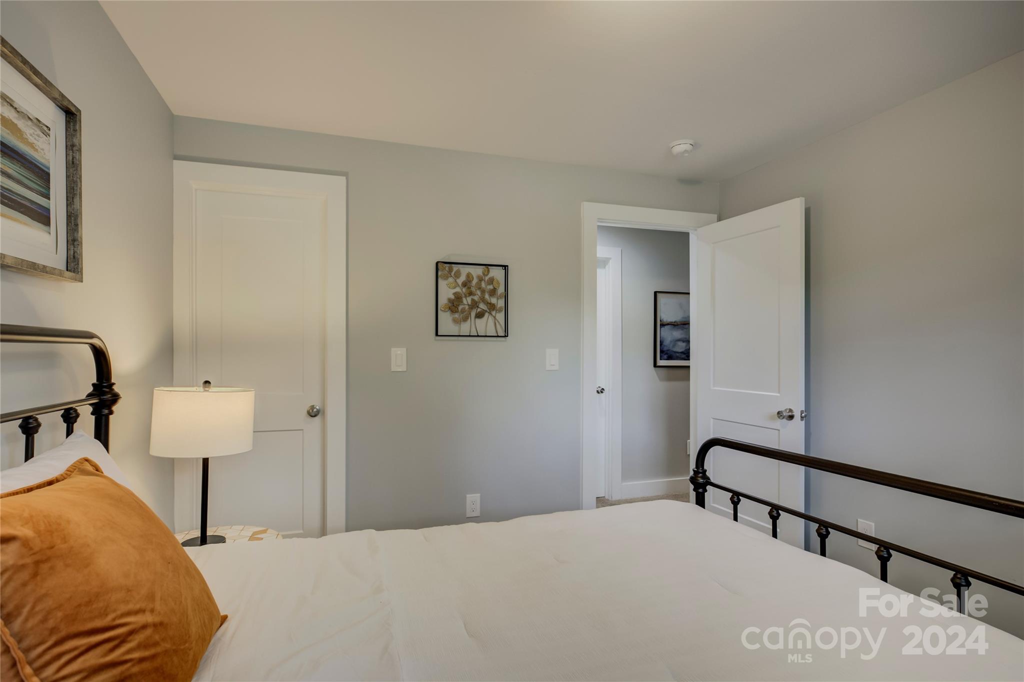 Shadow Lake - Residential