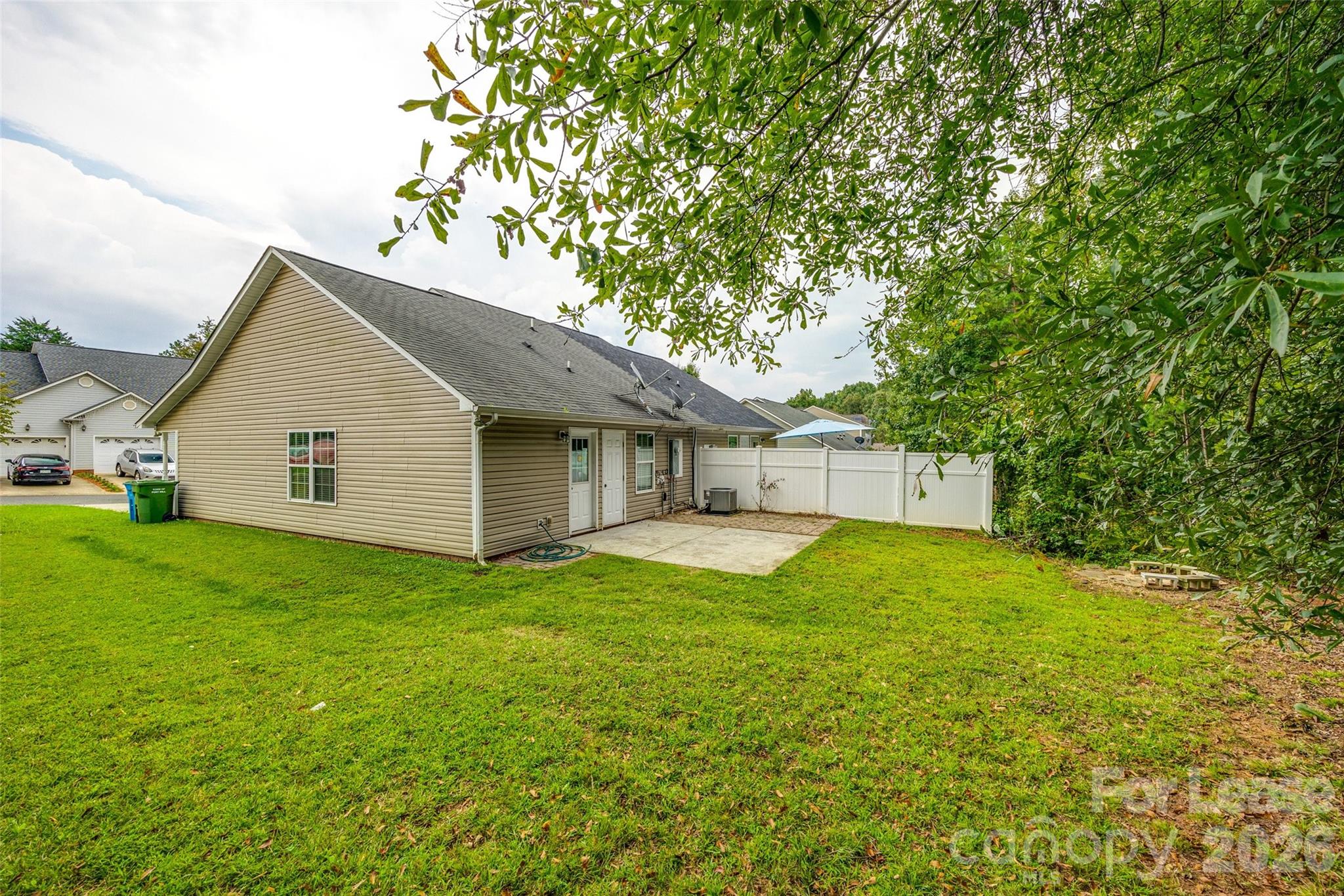 Huntington Place - Residential Lease