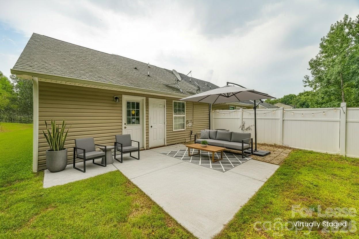 Huntington Place - Residential Lease