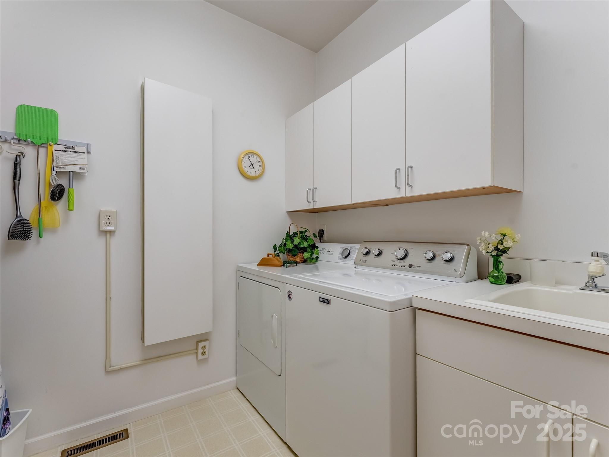 Walnut Hills - Residential