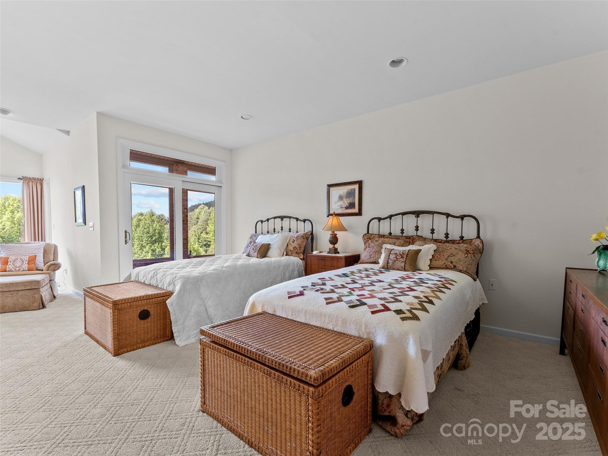 Walnut Hills - Residential