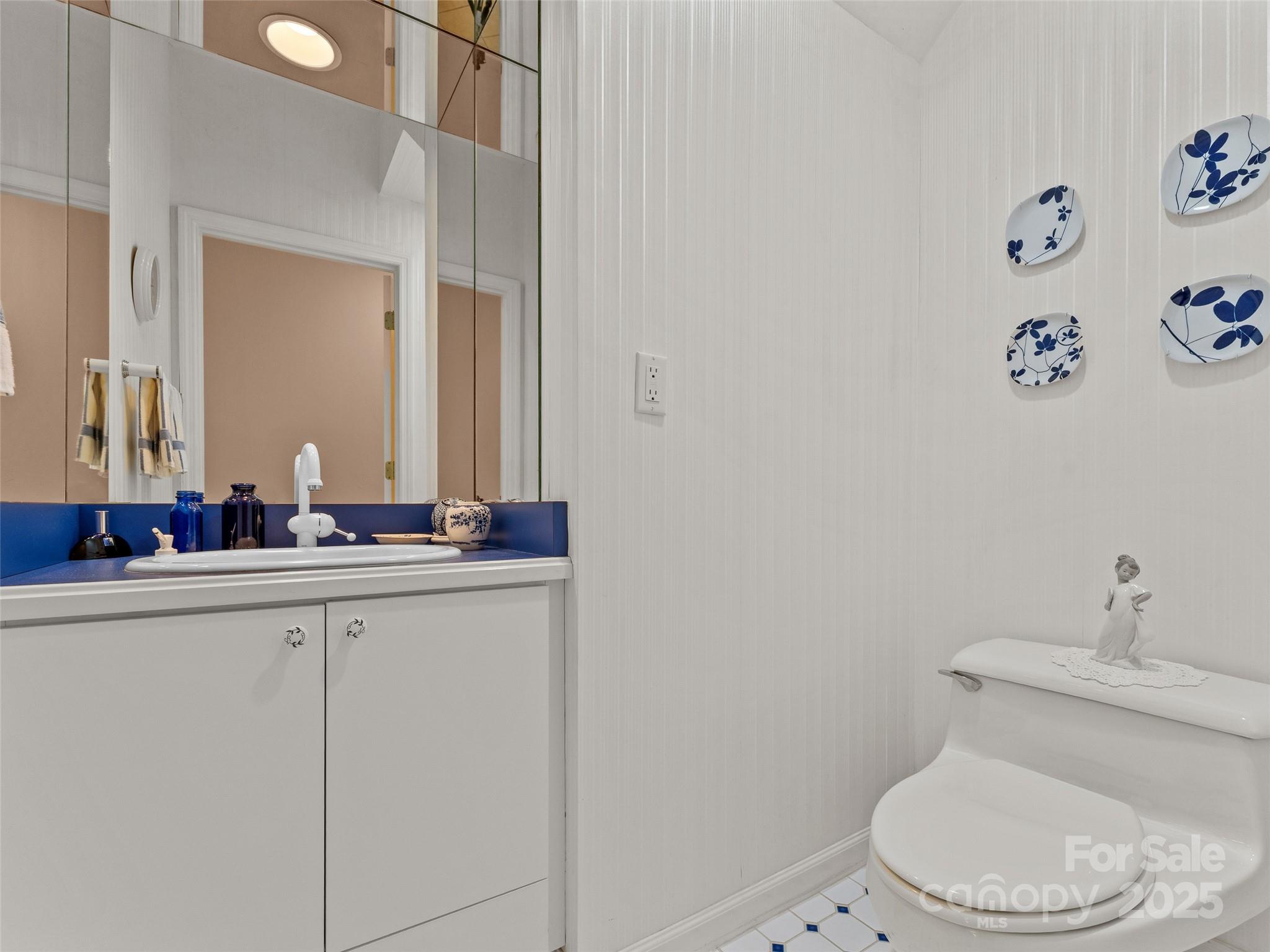 Walnut Hills - Residential